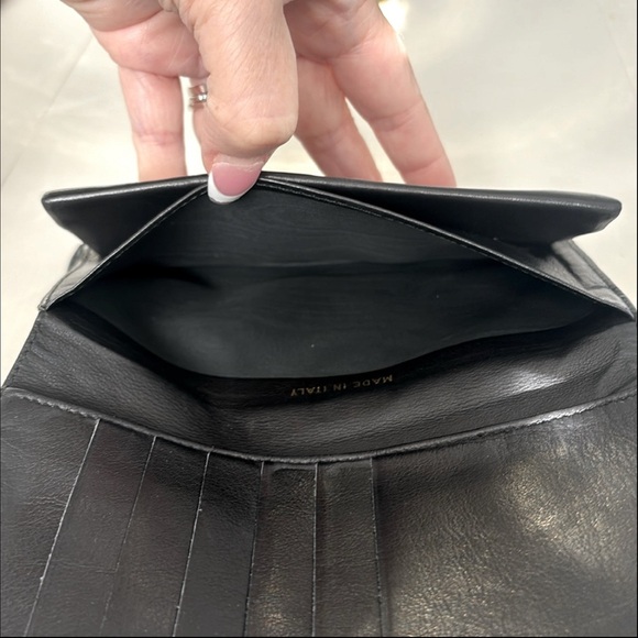 Chanel Black Leather Caviar Interlocking CC Long Bi-fold Wallet - Picture 9 of 17